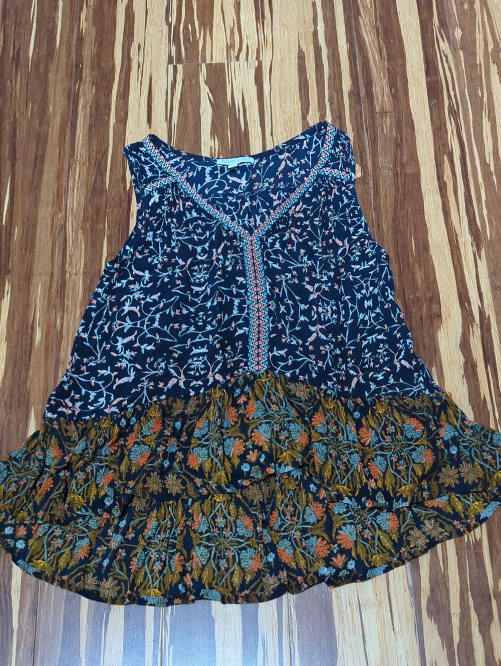 Patrons of Peace Navy Blue Floral Boho Tiered Sleeveless Top V-Neck Small